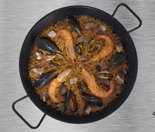 paella tradicional de marisco